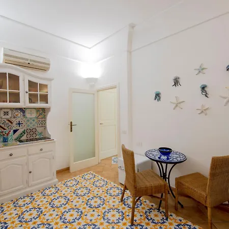 Casa Lucibello アパート ポジターノ