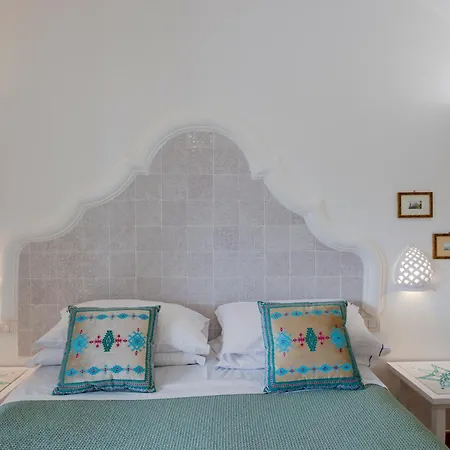 Casa Lucibello *
